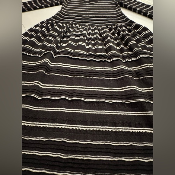 Anthropologie Sweater Dress Knitted & Knotted Women’s Size Small NWT - Picture 13 of 13